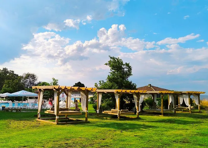 Hotel кремиковци Kiten (Burgas)